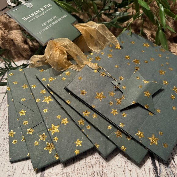 NWT Balsam & Fir Holiday Gift Bags Green Gold Holiday - Picture 3 of 3